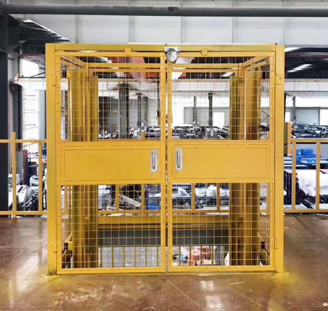 福安智能导轨式升降机亮相